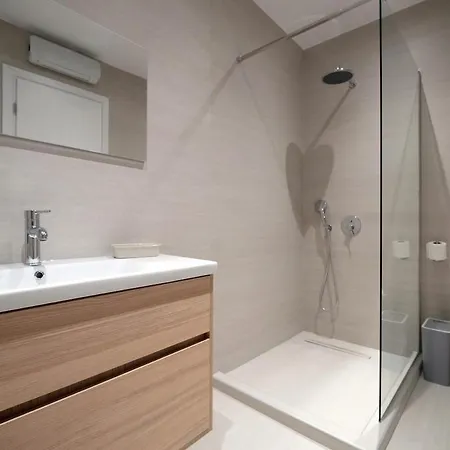 Apartment Thelia Sofouli Urban Living *