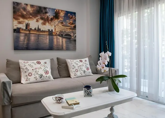 Thelia Sofouli Urban Living